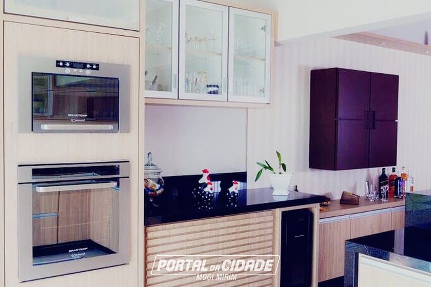 Casa &agrave; venda - 212m&sup2; - Centro