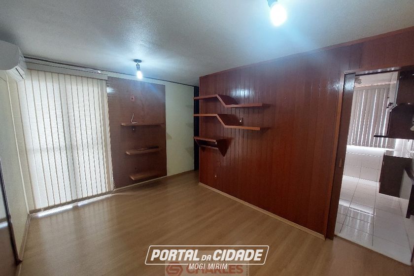 Apartamento &agrave; venda - 48m&sup2; - Centro
