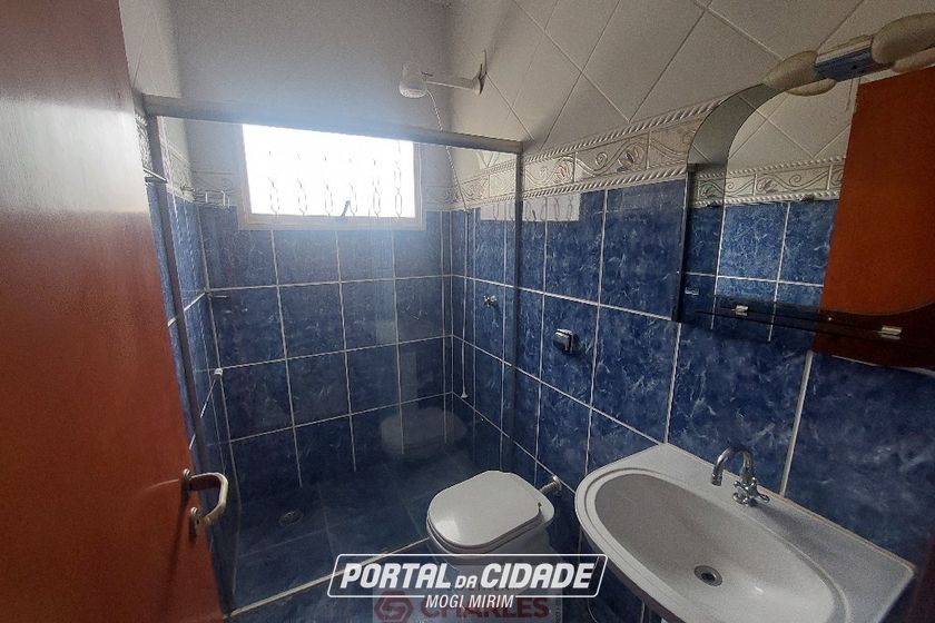 Casa &agrave; venda - 240m&sup2; - Centro