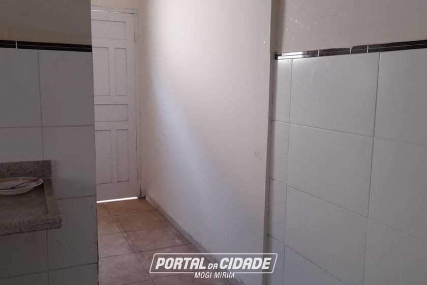 Casa &agrave; venda - 10m&sup2; - Centro