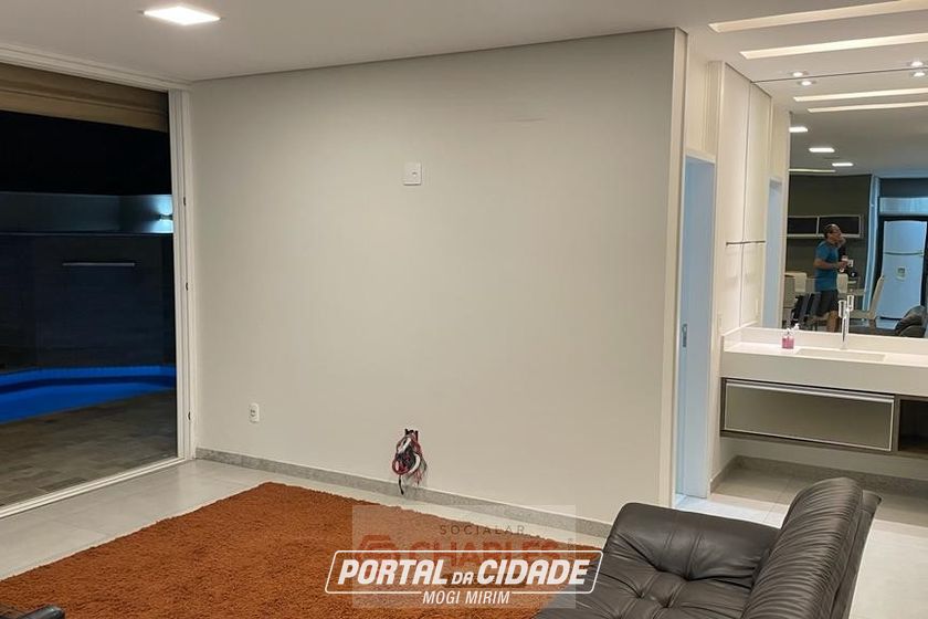 Casa &agrave; venda - 400m&sup2; - Centro