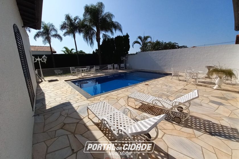 Casa &agrave; venda - 431m&sup2; - Centro