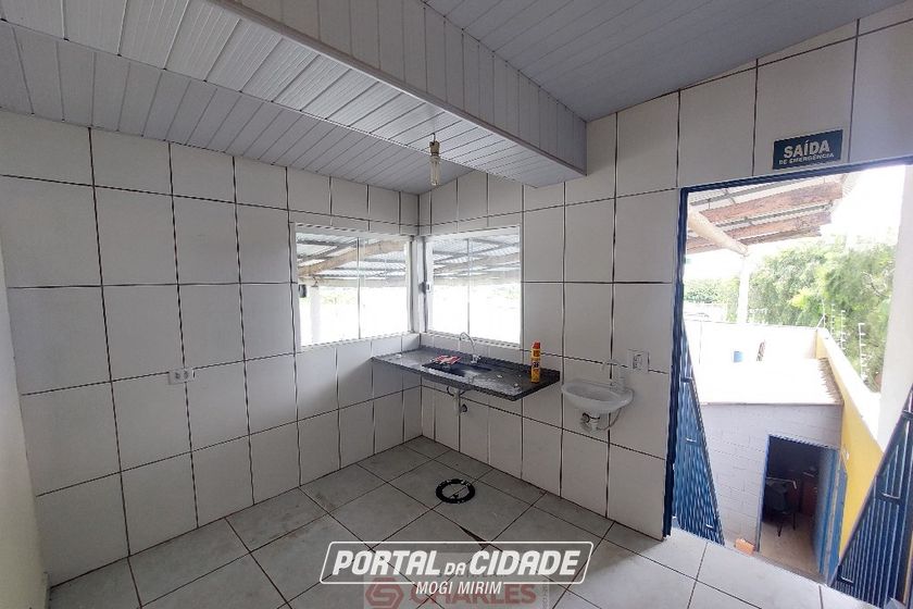 Sal&atilde;o Comercial para alugar - 272m&sup2; - Centro