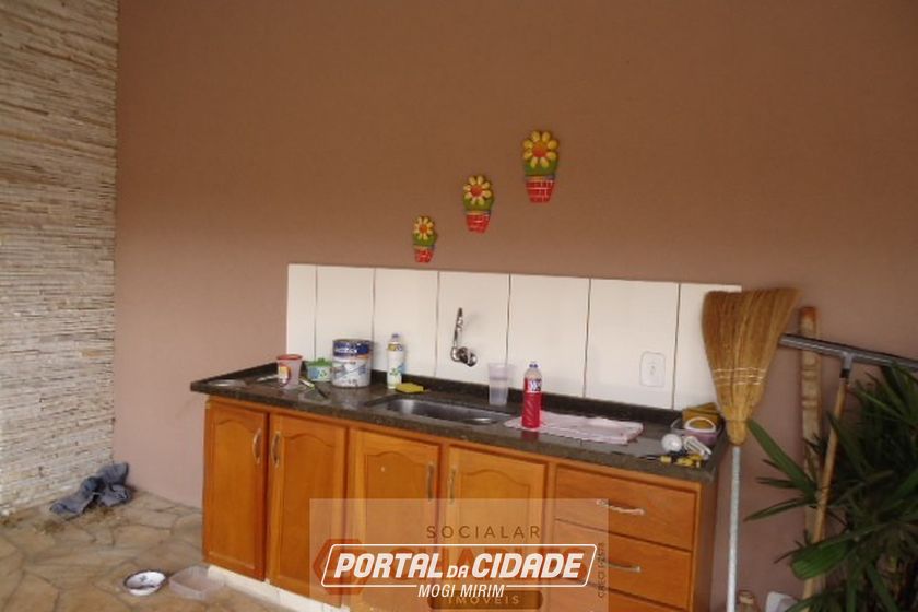 Casa &agrave; venda - 290m&sup2; - Centro