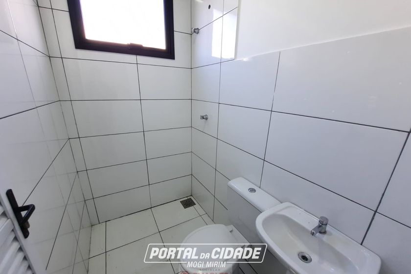 Sala Comercial para alugar - 180m&sup2; - Centro