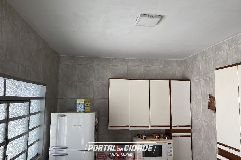 Casa &agrave; venda - 204m&sup2; - Centro