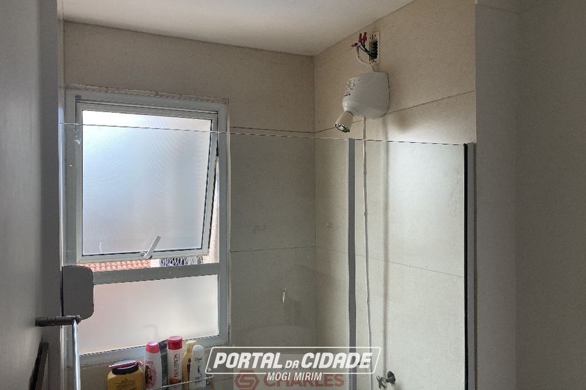 Apartamento &agrave; venda - 86m&sup2; - Centro