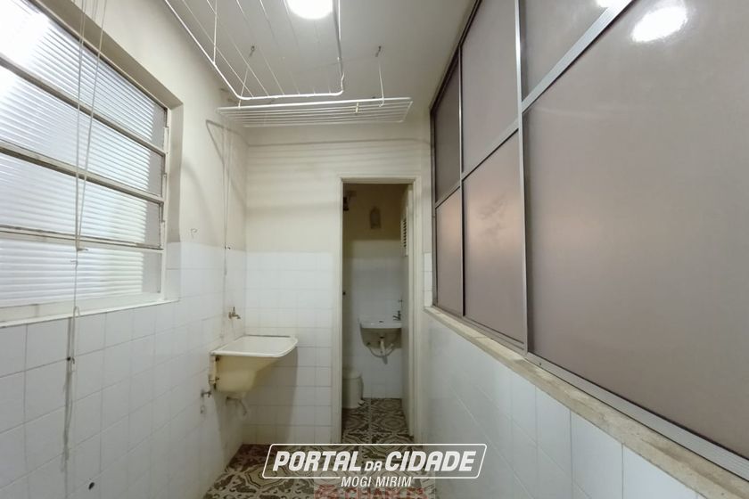 Apartamento para alugar - 131m&sup2; - Centro