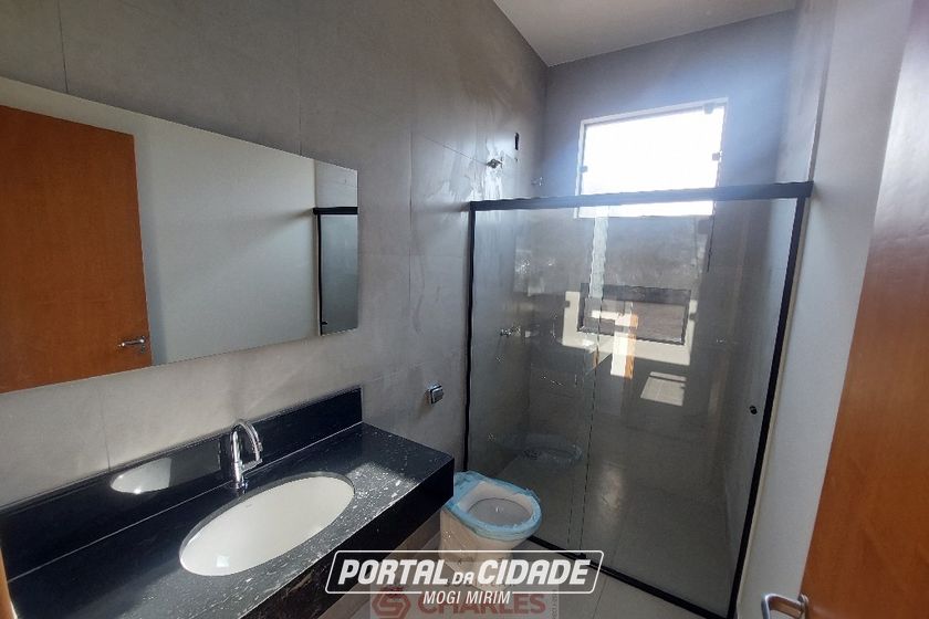 Casa &agrave; venda - 105m&sup2; - Centro
