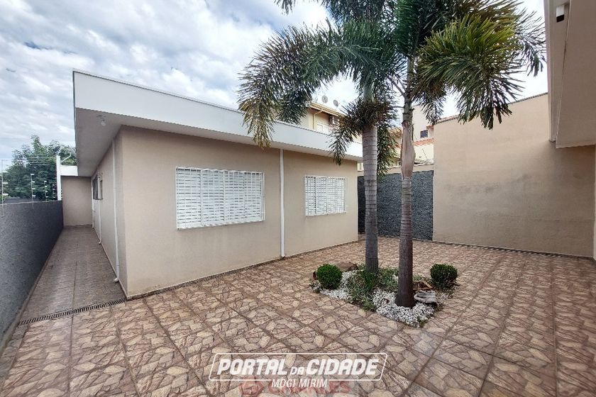 Casa para alugar - 173m&sup2; - Centro