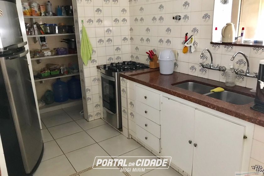 Casa &agrave; venda - 255m&sup2; - Centro