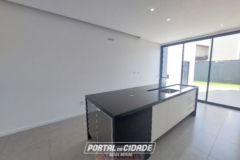 Casa &agrave; venda - 155m&sup2; - Centro