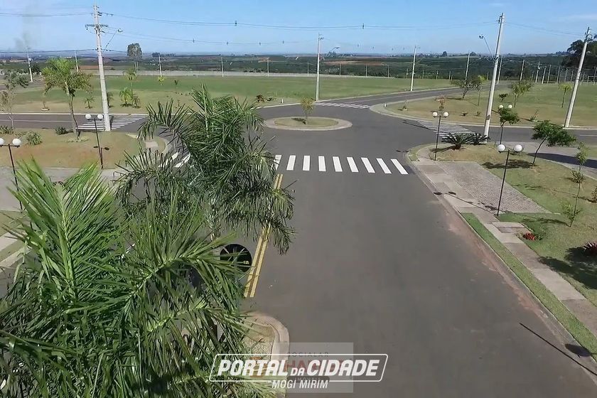 Terreno &agrave; venda - 10m&sup2; - Centro