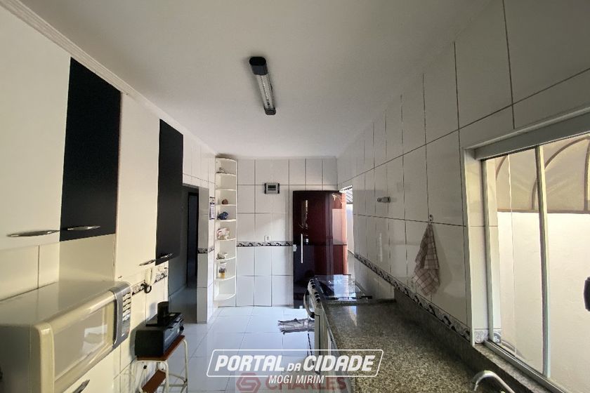 Casa &agrave; venda - 175m&sup2; - Centro