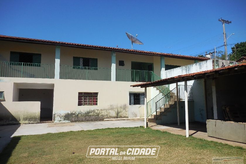 Casa &agrave; venda - 225m&sup2; - Centro