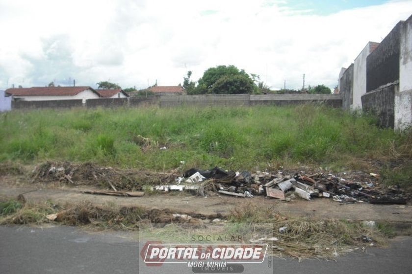 Terreno para alugar - 10m&sup2; - Centro