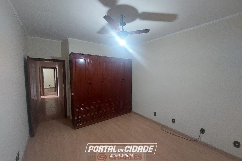 Casa para alugar - 231m&sup2; - Centro