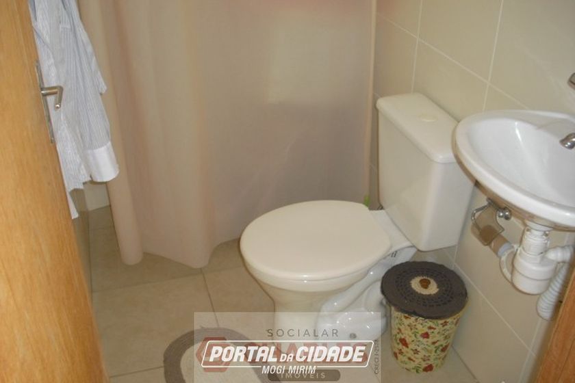 Casa &agrave; venda - 100m&sup2; - Centro