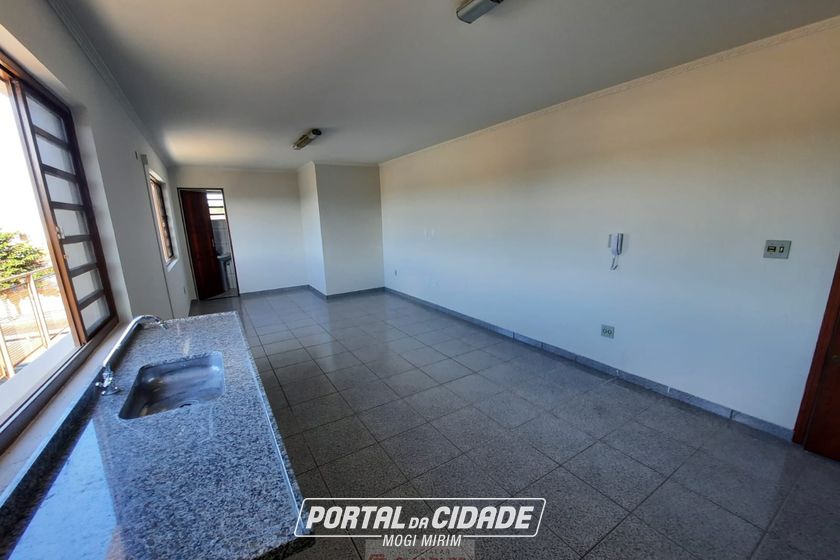 Sal&atilde;o Comercial para alugar - 30m&sup2; - Centro