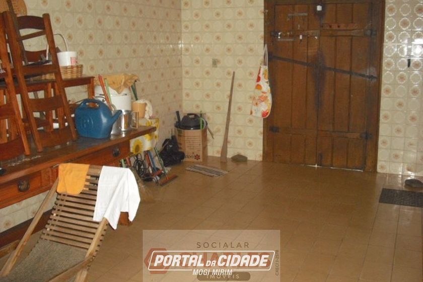 S&iacute;tio &agrave; venda - 10m&sup2; - Centro