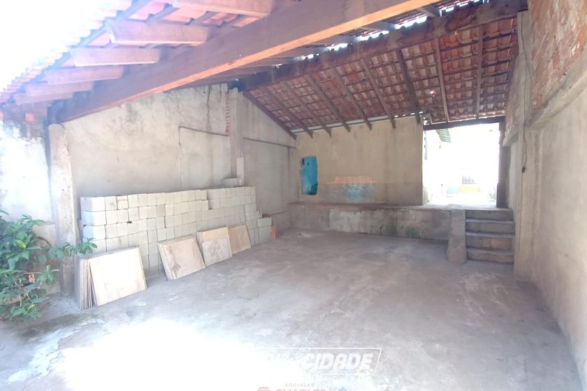 Casa para alugar - 120m&sup2; - Centro