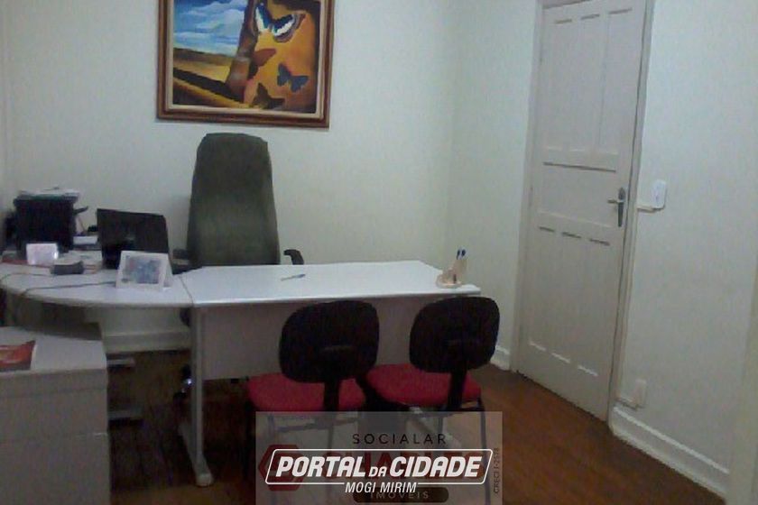 Casa &agrave; venda - 345m&sup2; - Centro