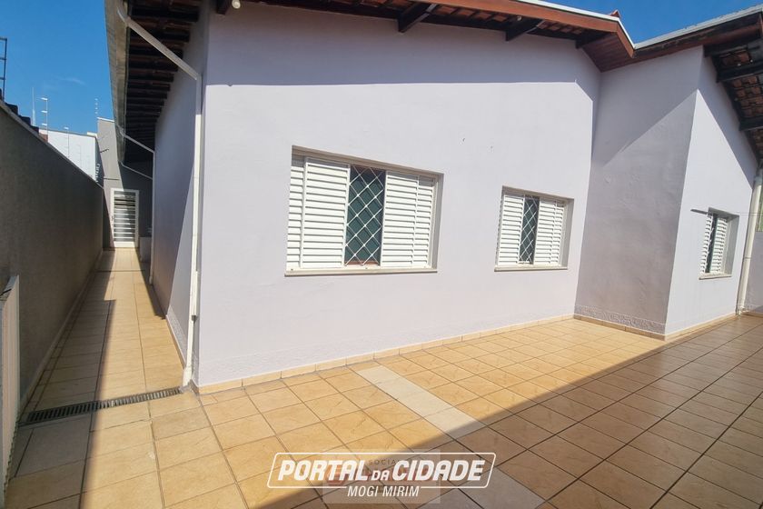 Casa &agrave; venda - 222m&sup2; - Centro