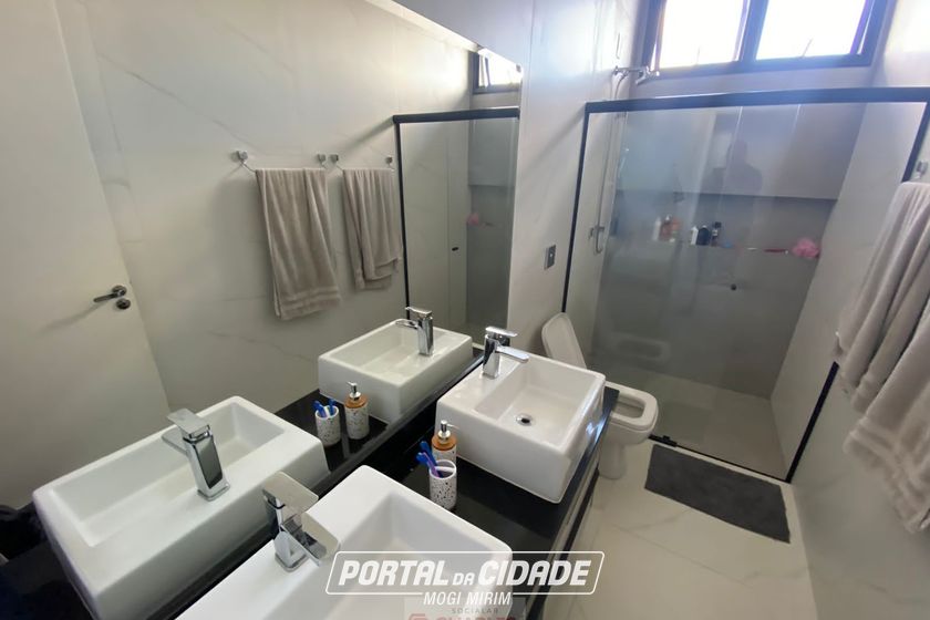 Casa &agrave; venda - 166m&sup2; - Centro