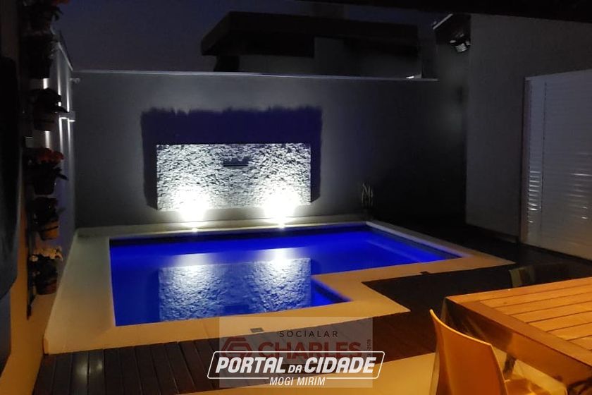 Casa &agrave; venda - 212m&sup2; - Centro