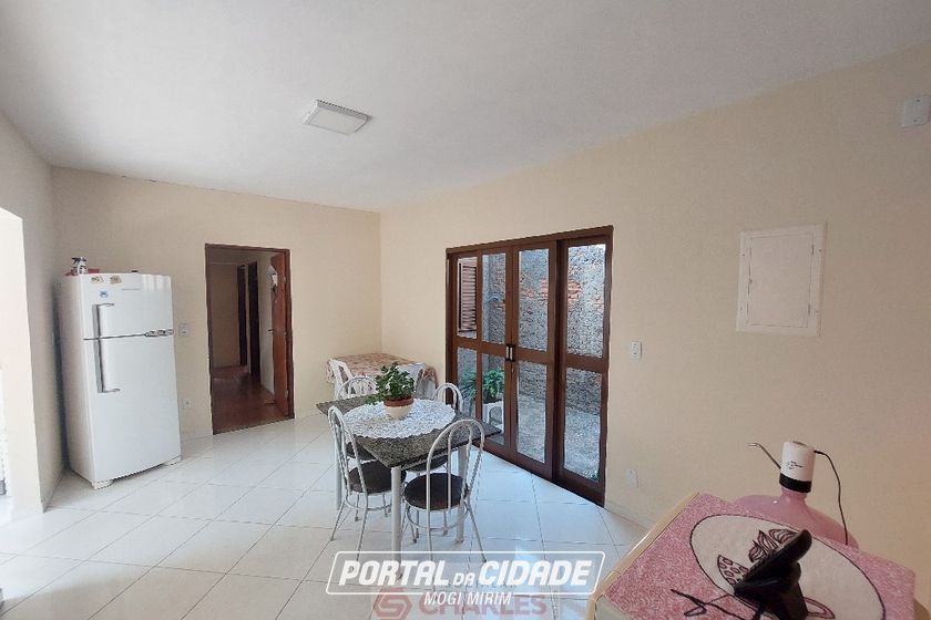 Casa &agrave; venda - 181m&sup2; - Centro