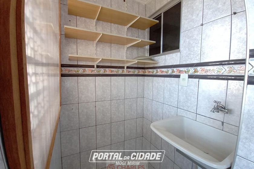 Apartamento para alugar - 48m&sup2; - Centro