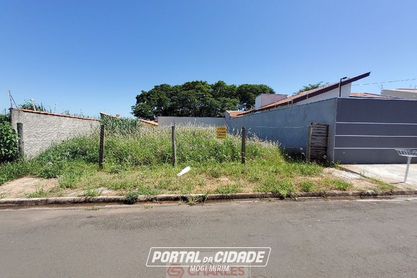 Terreno &agrave; venda - 10m&sup2; - Centro