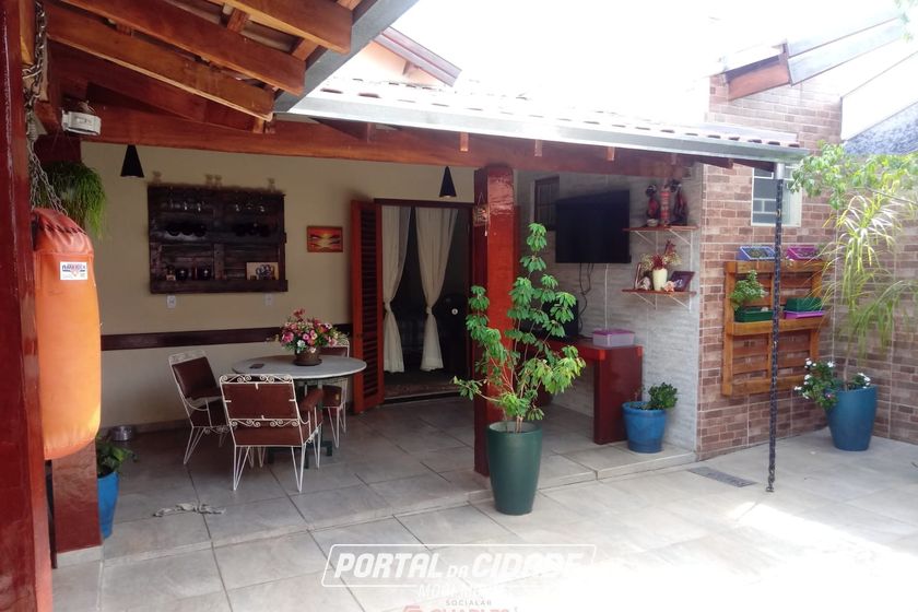 Casa &agrave; venda - 142m&sup2; - Centro