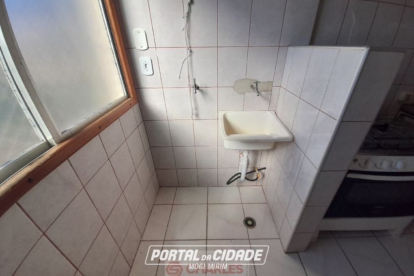 Apartamento para alugar - 48m&sup2; - Centro