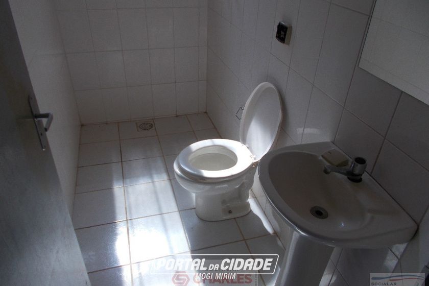 S&iacute;tio &agrave; venda - 124m&sup2; - Centro