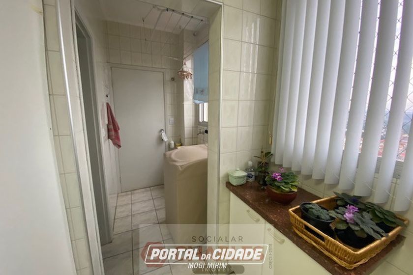 Apartamento &agrave; venda - 120m&sup2; - Centro