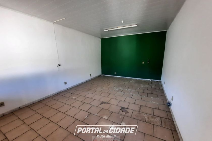 Sal&atilde;o Comercial para alugar - 26m&sup2; - Centro
