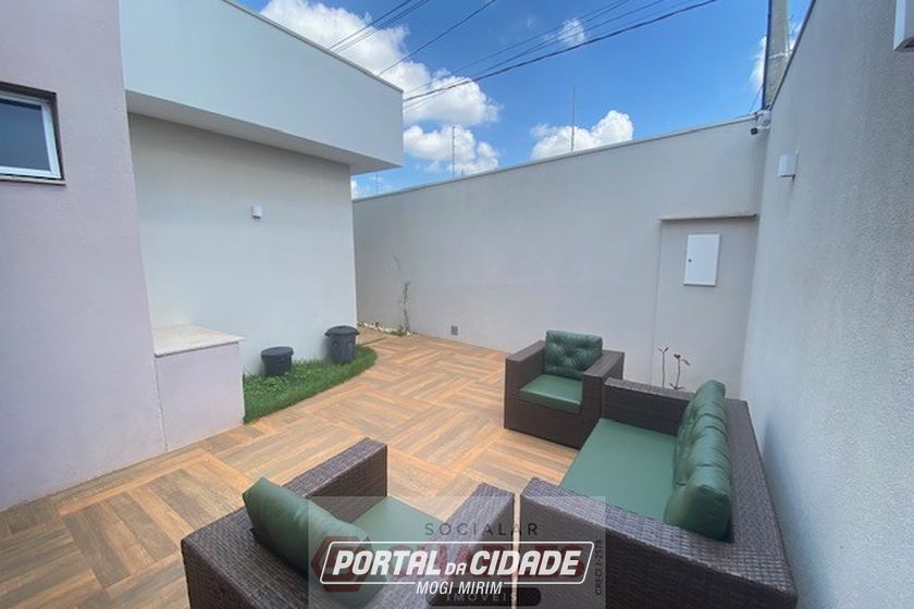 Casa &agrave; venda - 220m&sup2; - Centro
