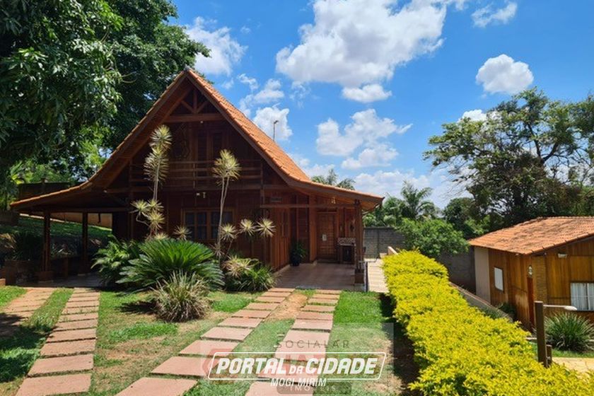 S&iacute;tio &agrave; venda - 270m&sup2; - Centro