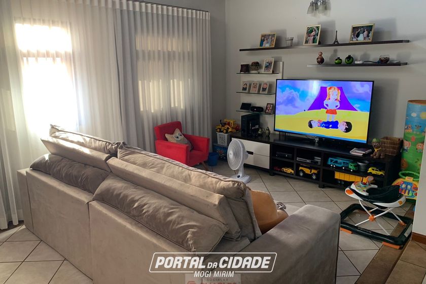 Casa &agrave; venda - 250m&sup2; - Centro