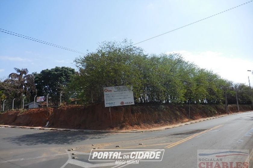 Terreno &agrave; venda - 10m&sup2; - Centro
