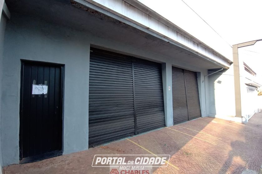 Sal&atilde;o Comercial &agrave; venda - 288m&sup2; - Centro