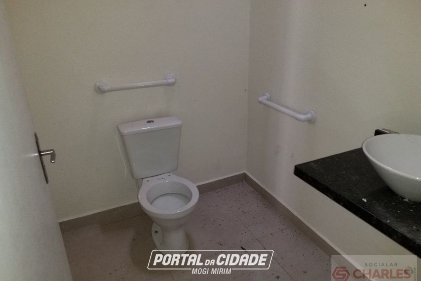 Sal&atilde;o Comercial para alugar - 85m&sup2; - Centro