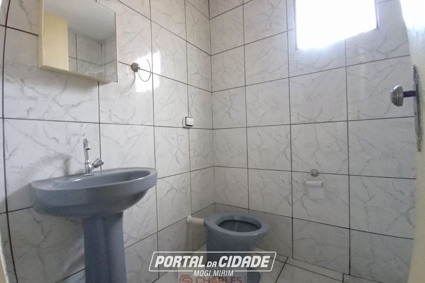 Casa para alugar - 60m&sup2; - Centro