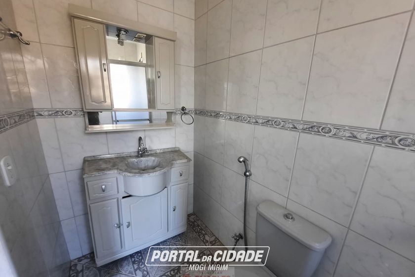 Casa para alugar - 163m&sup2; - Centro