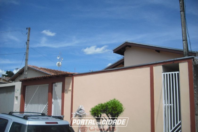 Casa &agrave; venda - 130m&sup2; - Centro