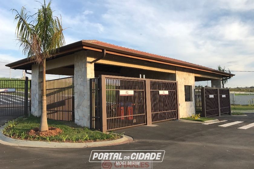 Terreno &agrave; venda - 10m&sup2; - Centro