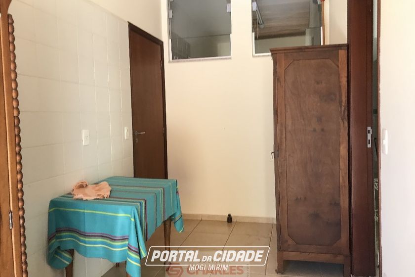 Casa &agrave; venda - 297m&sup2; - Centro