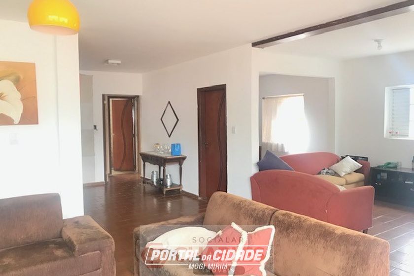 S&iacute;tio &agrave; venda - 390m&sup2; - Centro