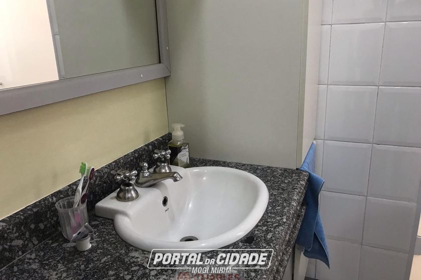 Casa &agrave; venda - 180m&sup2; - Centro